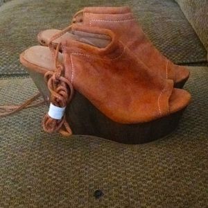 Shoes size 9  Wild diva lounge brand. Burnt orange